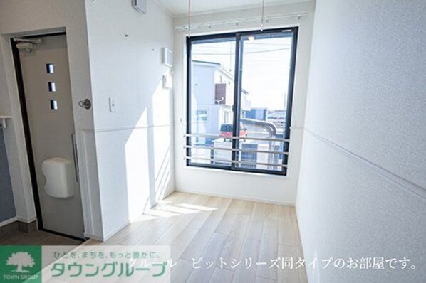 ウィステリアガーデンの物件内観写真